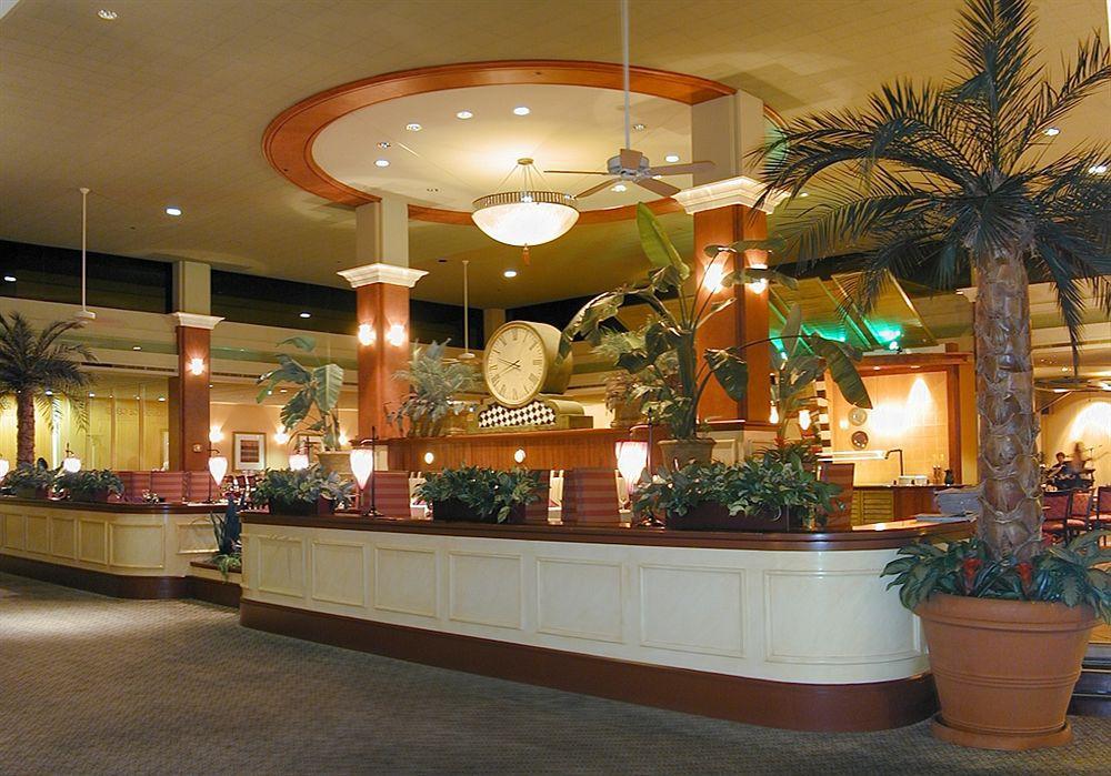 Doubletree By Hilton Newark-Fremont Hotel Interior photo